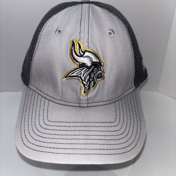 New Era Other - Minnesota Vikings NFL New Era 39THIRTY Cap‎ Gray Black Stretch Fit Hat med/lg